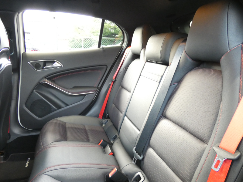 AMG GLA GLA45 AMG 4MATIC ｴﾃﾞｨｼｮﾝ1 ﾚｰﾀﾞｰｾｰﾌﾃｨPKG　300台限定 専用ｴｸｽﾃﾘｱ&ｲﾝﾃﾘｱ AMGﾊﾟﾌｫｰﾏﾝｽｼｰﾄ/ｽﾃｱﾘﾝｸﾞ AMGｴｱﾛ/20ｲﾝﾁAW 強化ﾌﾞﾚｰｷ&ｻｽﾍﾟﾝｼｮﾝ HDDﾅﾋﾞ 地ﾃﾞｼﾞ Bｶﾒﾗ BTｵｰﾃﾞｨｵ 前後ﾄﾞﾗﾚｺ 自動ﾘｱｹﾞｰﾄ　2年保証付