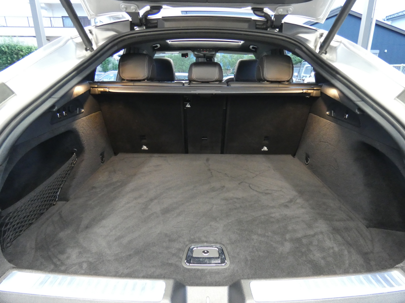 メルセデスベンツ GLCクーペ GLC300 4MATIC ｸｰﾍﾟ AMGﾗｲﾝ ﾚｻﾞｰｴｸｽｸﾙｰｼﾌﾞ&ﾚｰﾀﾞｰｾｰﾌﾃｨPKG　後期 meｺﾈｸﾄ AMGｴｱﾛ&20AW 黒革/ﾍﾞﾝﾁﾚｰﾀｰ/ﾏｯｻｰｼﾞ ｻﾝﾙｰﾌ MBUXﾅﾋﾞ 地ﾃﾞｼﾞ 360度ｶﾒﾗ ﾄﾞﾗﾚｺ Burmester ﾍｯﾄﾞｱｯﾌﾟD 自動ﾘｱｹﾞｰﾄ/ﾌｯﾄOP LEDﾍｯﾄﾞﾗｲﾄ　2年保証付