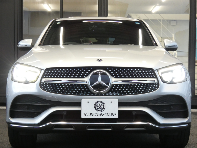 メルセデスベンツ GLCクーペ GLC300 4MATIC ｸｰﾍﾟ AMGﾗｲﾝ ﾚｻﾞｰｴｸｽｸﾙｰｼﾌﾞ&ﾚｰﾀﾞｰｾｰﾌﾃｨPKG　後期 meｺﾈｸﾄ AMGｴｱﾛ&20AW 黒革/ﾍﾞﾝﾁﾚｰﾀｰ/ﾏｯｻｰｼﾞ ｻﾝﾙｰﾌ MBUXﾅﾋﾞ 地ﾃﾞｼﾞ 360度ｶﾒﾗ ﾄﾞﾗﾚｺ Burmester ﾍｯﾄﾞｱｯﾌﾟD 自動ﾘｱｹﾞｰﾄ/ﾌｯﾄOP LEDﾍｯﾄﾞﾗｲﾄ　2年保証付
