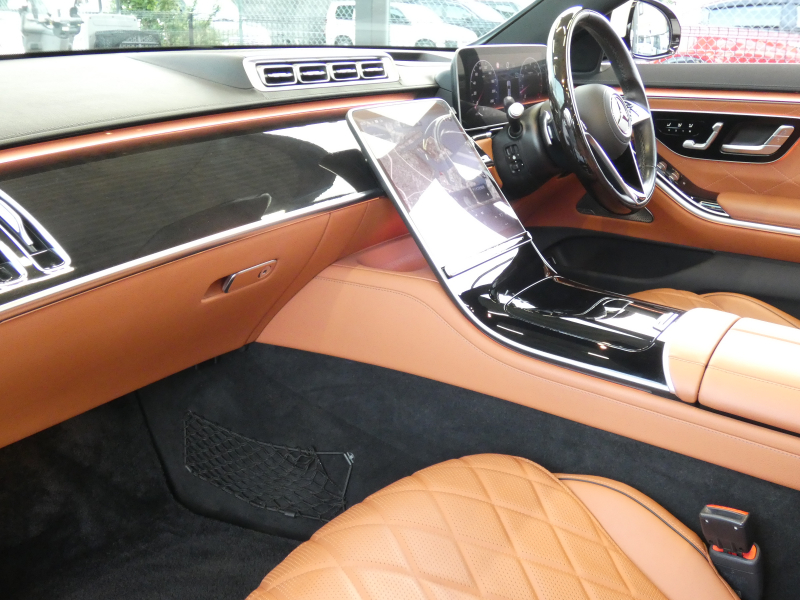 メルセデスベンツ Sクラス S500 4MATIC AMGﾗｲﾝ&ﾚｻﾞｰｴｸｽｸﾙｰｼﾌﾞ&ﾍﾞｰｼｯｸPKG　ISG搭載 ﾌﾞﾗｳﾝﾚｻﾞｰ/ﾋｰﾀｰ/ﾍﾞﾝﾁﾚｰﾀｰ ﾊﾟﾉﾗﾏSR MBUXﾅﾋﾞTV AppleCarPlay 360ｶﾒﾗ Burmester ﾍｯﾄﾞｱｯﾌﾟD 自動ﾄﾗﾝｸ/ﾌｯﾄOP ﾃﾞｼﾞﾀﾙLEDﾗｲﾄ AMGｴｱﾛ/20ｲﾝﾁAW　2年保証付