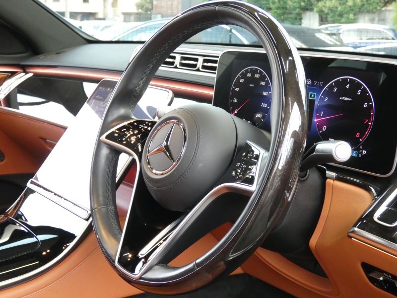メルセデスベンツ Sクラス S500 4MATIC AMGﾗｲﾝ&ﾚｻﾞｰｴｸｽｸﾙｰｼﾌﾞ&ﾍﾞｰｼｯｸPKG　ISG搭載 ﾌﾞﾗｳﾝﾚｻﾞｰ/ﾋｰﾀｰ/ﾍﾞﾝﾁﾚｰﾀｰ ﾊﾟﾉﾗﾏSR MBUXﾅﾋﾞTV AppleCarPlay 360ｶﾒﾗ Burmester ﾍｯﾄﾞｱｯﾌﾟD 自動ﾄﾗﾝｸ/ﾌｯﾄOP ﾃﾞｼﾞﾀﾙLEDﾗｲﾄ AMGｴｱﾛ/20ｲﾝﾁAW　2年保証付