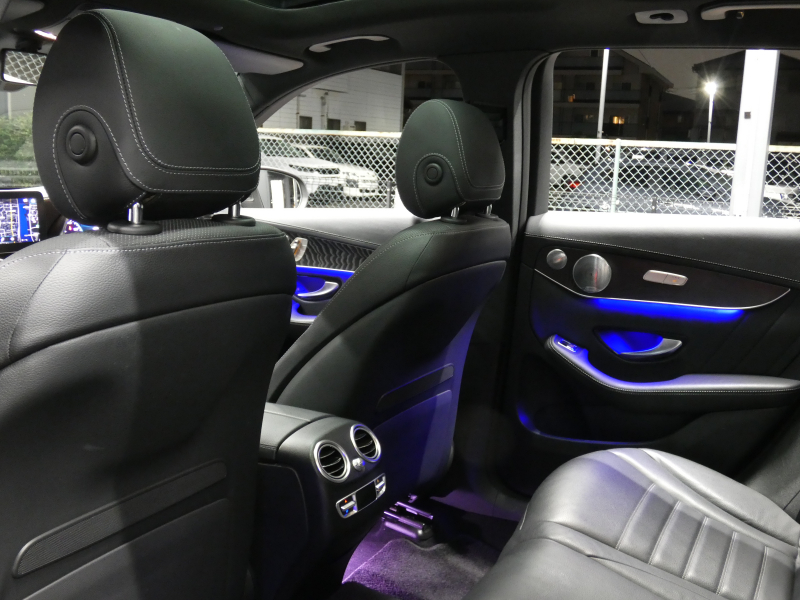 メルセデスベンツ GLC GLC300 4MATIC AMGﾗｲﾝ ﾚｻﾞｰｴｸｽｸﾙｰｼﾌﾞ&ﾚｰﾀﾞｰｾｰﾌﾃｨPKG　後期 1ｵｰﾅｰ meｺﾈｸﾄ AMGｴｱﾛ&20AW 黒本革/ﾍﾞﾝﾁﾚｰﾀｰ/ﾏｯｻｰｼﾞ ﾊﾟﾉﾗﾏSR MBUXﾅﾋﾞ 地ﾃﾞｼﾞ 360度ｶﾒﾗ ﾄﾞﾗﾚｺ Burmester ﾍｯﾄﾞｱｯﾌﾟD 自動ﾘｱｹﾞｰﾄ/ﾌｯﾄOP LEDﾍｯﾄﾞﾗｲﾄ　2年保証付