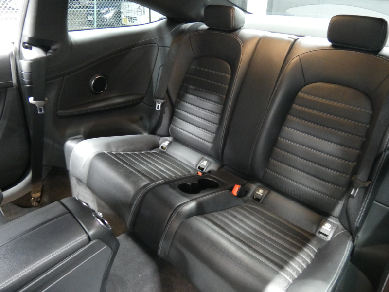 メルセデスベンツ Cクラス C300 ｸｰﾍﾟ ｽﾎﾟｰﾂ ﾚｰﾀﾞｰｾｰﾌﾃｨPKG　受注生産ﾓﾃﾞﾙ  高出力E/G 専用ｴｸｽﾃﾘｱ ｷｰﾚｽｺﾞｰ 黒本革ｼｰﾄ/ﾋｰﾀｰ HDDﾅﾋﾞ 地ﾃﾞｼﾞ Bｶﾒﾗ 前後ﾄﾞﾗﾚｺ ｴｱﾊﾞﾗﾝｽPKG ﾊﾟｰｸﾄﾛﾆｯｸ LEDﾗｲﾄ/自動HB AMGｴｱﾛ 専用AMG19AW　2年保証付