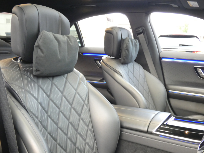 メルセデスベンツ Sクラス S400d 4MATIC AMGﾗｲﾝ ﾚｻﾞｰｴｸｽｸﾙｰｼﾌﾞ&ﾍﾞｰｼｯｸPKG　1ｵｰﾅｰ ﾌﾞﾗｯｸﾚｻﾞｰ/ﾋｰﾀｰ/ﾍﾞﾝﾁﾚｰﾀｰ ﾊﾟﾉﾗﾏSR MBUXﾅﾋﾞTV AppleCarPlay 360ｶﾒﾗ Burmester ﾍｯﾄﾞｱｯﾌﾟD 自動ﾄﾗﾝｸ/ﾌｯﾄOP ﾃﾞｼﾞﾀﾙLEDﾗｲﾄ AMGｴｱﾛ/20ｲﾝﾁAW　2年保証付
