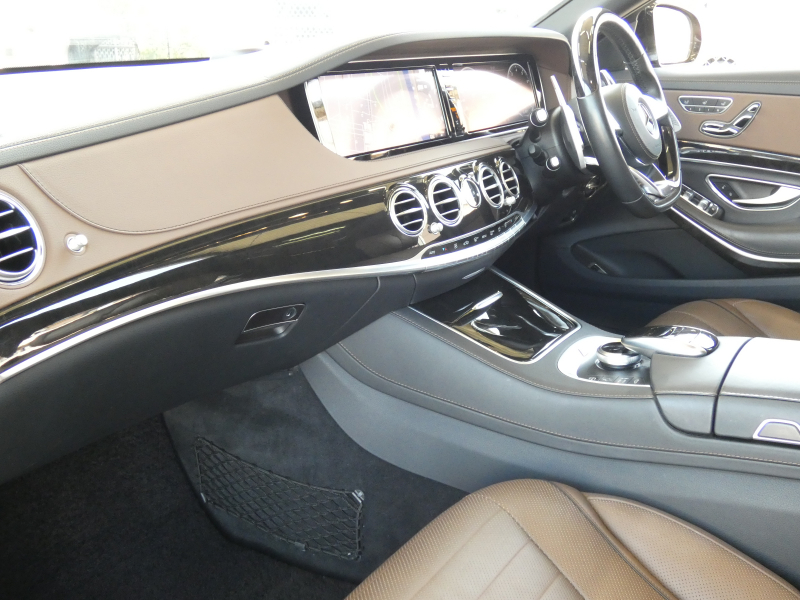 メルセデスベンツ Sクラス S550 ﾛﾝｸﾞ AMGﾗｲﾝ ﾚｰﾀﾞｰｾｰﾌﾃｨPKG　中期 AMG63ﾀｲﾌﾟｴｱﾛ/19ｲﾝﾁAW ﾌﾞﾗｯｸﾅｯﾊﾟﾚｻﾞｰ/前後ﾍﾞﾝﾁﾚｰﾀｰ ﾊﾟﾉﾗﾏSR ﾅﾋﾞ 地ﾃﾞｼﾞ 360度ｶﾒﾗ Burmester ｴｱﾊﾞﾗﾝｽPKG 自動ﾄﾗﾝｸ/ﾌｯﾄOP ｷｰﾚｽｺﾞｰ ﾄﾞﾗﾚｺ LEDﾗｲﾄ/自動HB ｱﾝﾋﾞｴﾝﾄﾗｲﾄ　2年保証付