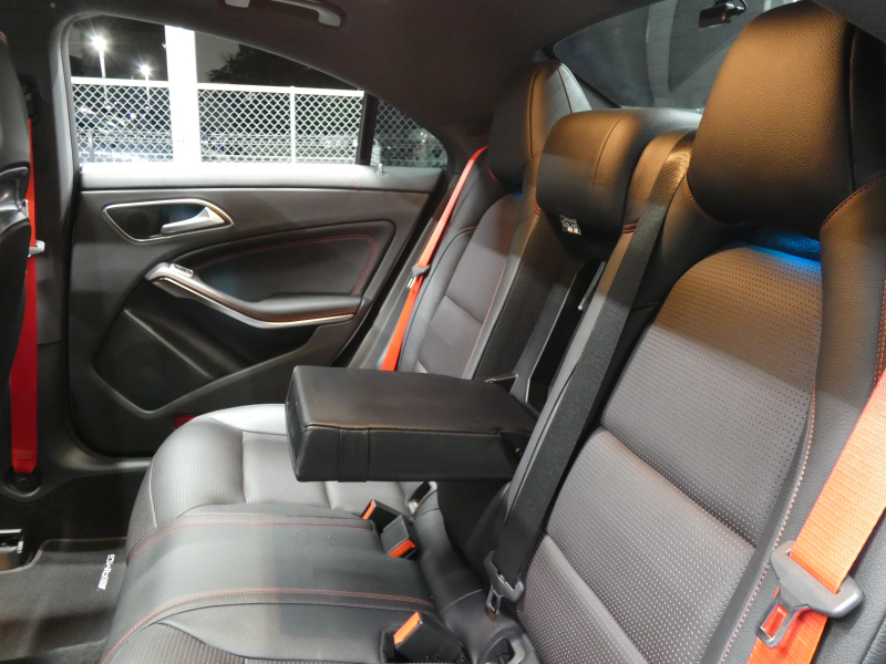 AMG CLAクラス CLA45 AMG 4MATIC AMGｱﾄﾞﾊﾞﾝｽﾄﾞ&ﾚｰﾀﾞｰｾｰﾌﾃｨPKG　有償ﾎﾞﾃﾞｨｶﾗｰ AMGﾊﾟﾌｫｰﾏﾝｽｼｰﾄ/ｽﾃｱﾘﾝｸﾞ AMGｴｱﾛ/18ｲﾝﾁAW 強化ﾌﾞﾚｰｷ&ｻｽ harman/kardon HDDﾅﾋﾞ 地ﾃﾞｼﾞ Bｶﾒﾗ BTｵｰﾃﾞｨｵ ｷｰﾚｽｺﾞｰ 前後ﾄﾞﾗﾚｺ ｷｾﾉﾝ/自動HB　2年保証付