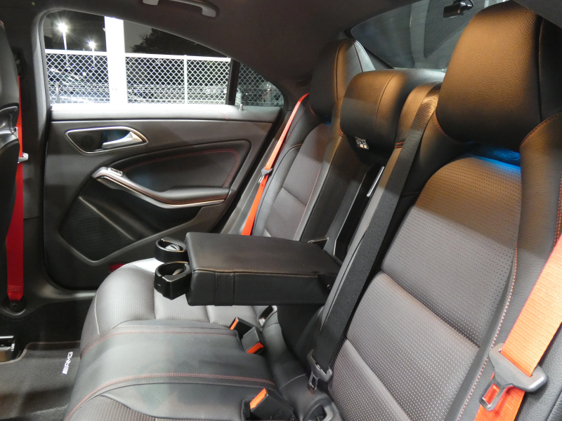 AMG CLAクラス CLA45 AMG 4MATIC AMGｱﾄﾞﾊﾞﾝｽﾄﾞ&ﾚｰﾀﾞｰｾｰﾌﾃｨPKG　有償ﾎﾞﾃﾞｨｶﾗｰ AMGﾊﾟﾌｫｰﾏﾝｽｼｰﾄ/ｽﾃｱﾘﾝｸﾞ AMGｴｱﾛ/18ｲﾝﾁAW 強化ﾌﾞﾚｰｷ&ｻｽ harman/kardon HDDﾅﾋﾞ 地ﾃﾞｼﾞ Bｶﾒﾗ BTｵｰﾃﾞｨｵ ｷｰﾚｽｺﾞｰ 前後ﾄﾞﾗﾚｺ ｷｾﾉﾝ/自動HB　2年保証付