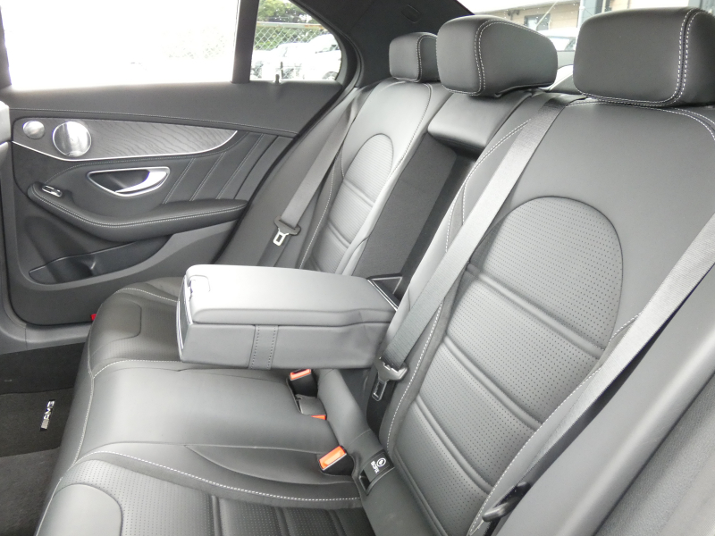 AMG Cクラス C63 ｴｸｽｸﾙｰｼﾌﾞ&ﾚｰﾀﾞｰｾｰﾌﾃｨPKG　1ｵｰﾅｰ AMG19ｲﾝﾁAW&AMGｴｱﾛ ﾌﾞﾗｯｸﾅｯﾊﾟﾚｻﾞｰ ﾅﾋﾞTV Bｶﾒﾗ Burmester 純正ﾄﾞﾗﾚｺ 自動ﾄﾗﾝｸ/ﾌｯﾄOP ｴｱﾊﾞﾗﾝｽPKG/ﾊﾟﾌｭｰﾑｱﾄﾏｲｻﾞｰ AMGﾗｲﾄﾞｺﾝﾄﾛｰﾙｻｽ AMG強化ﾌﾞﾚｰｷ LEDﾍｯﾄﾞﾗｲﾄ　2年保証付