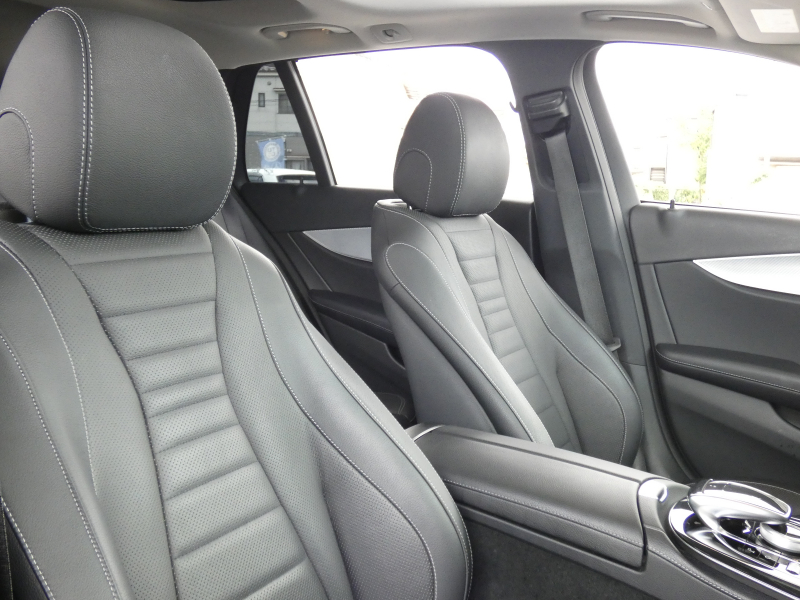 メルセデスベンツ Eクラス E220d 4MATIC ｵｰﾙﾃﾚｲﾝ ｴｸｽｸﾙｰｼﾌﾞ&ﾚｰﾀﾞｰｾｰﾌﾃｨPKG　meｺﾈｸﾄ 黒本革/ﾍﾞﾝﾁﾚｰﾀｰ/前後ﾋｰﾀｰ ﾊﾟﾉﾗﾏSR ﾅﾋﾞ 地ﾃﾞｼﾞ 360度ｶﾒﾗ AppleCarPlay Burmester ﾍｯﾄﾞｱｯﾌﾟD ｴｱﾊﾞﾗﾝｽPKG 自動ﾘｱｹﾞｰﾄ/ﾌｯﾄOP LEDﾗｲﾄ/自動HB　2年保証付