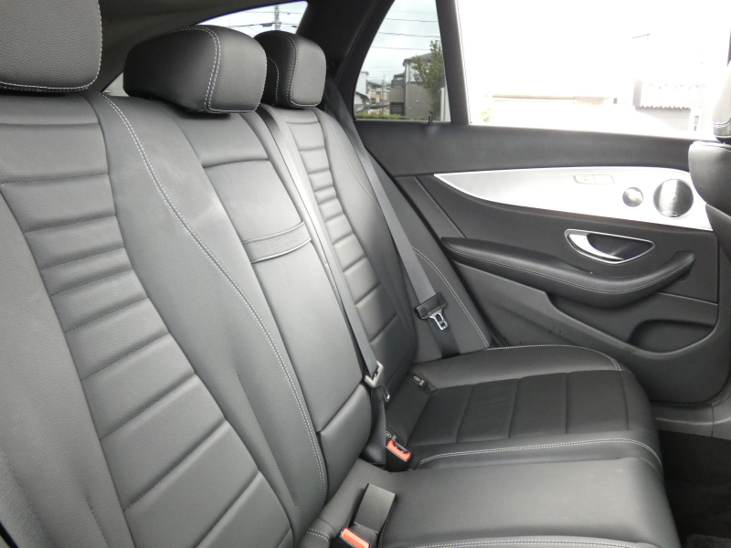 メルセデスベンツ Eクラス E220d 4MATIC ｵｰﾙﾃﾚｲﾝ ｴｸｽｸﾙｰｼﾌﾞ&ﾚｰﾀﾞｰｾｰﾌﾃｨPKG　meｺﾈｸﾄ 黒本革/ﾍﾞﾝﾁﾚｰﾀｰ/前後ﾋｰﾀｰ ﾊﾟﾉﾗﾏSR ﾅﾋﾞ 地ﾃﾞｼﾞ 360度ｶﾒﾗ AppleCarPlay Burmester ﾍｯﾄﾞｱｯﾌﾟD ｴｱﾊﾞﾗﾝｽPKG 自動ﾘｱｹﾞｰﾄ/ﾌｯﾄOP LEDﾗｲﾄ/自動HB　2年保証付