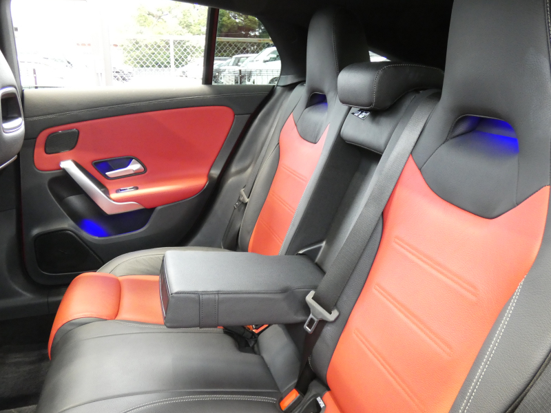 メルセデスベンツ CLAクラス CLA250 4MATIC ｼｭｰﾃｨﾝｸﾞﾌﾞﾚｰｸ AMGﾗｲﾝ AMGﾚｻﾞｰｴｸｽｸﾙｰｼﾌﾞ&ｱﾄﾞﾊﾞﾝｽﾄﾞ&ﾅﾋﾞ&ﾚｰﾀﾞｰｾｰﾌﾃｨPKG　meｺﾈｸﾄ 赤黒革 ﾊﾟﾉﾗﾏSR MBUXﾅﾋﾞTV 360度ｶﾒﾗ ｱﾄﾞﾊﾞﾝｽﾄﾞｻｳﾝﾄﾞ ﾍｯﾄﾞｱｯﾌﾟD ﾜｲﾔﾚｽﾁｬｰｼﾞ 自動ﾘｱｹﾞｰﾄ LEDﾗｲﾄ/自動HB　2年保証付
