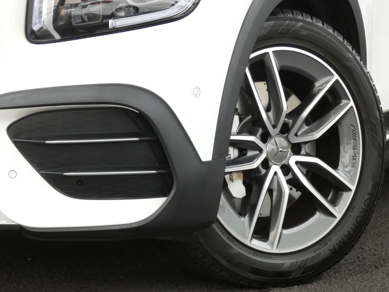 AMG GLB GLB35 4MATIC AMGﾊﾟﾌｫｰﾏﾝｽ&ｱﾄﾞﾊﾞﾝｽﾄﾞ&ﾅﾋﾞｹﾞｰｼｮﾝ&ﾚｰﾀﾞｰｾｰﾌﾃｨPKG　1ｵｰﾅｰ meｺﾈｸﾄ AMGｴｱﾛ/19ｲﾝﾁｱﾙﾐ ﾊﾟﾌｫｰﾏﾝｽｽﾃｱﾘﾝｸﾞ/ｽｲｯﾁ 赤黒革/ﾍﾞﾝﾁﾚｰﾀｰ ﾊﾟﾉﾗﾏｻﾝﾙｰﾌ MBUXﾅﾋﾞ 地ﾃﾞｼﾞ 360度ｶﾒﾗ ﾍｯﾄﾞｱｯﾌﾟD　2年保証付
