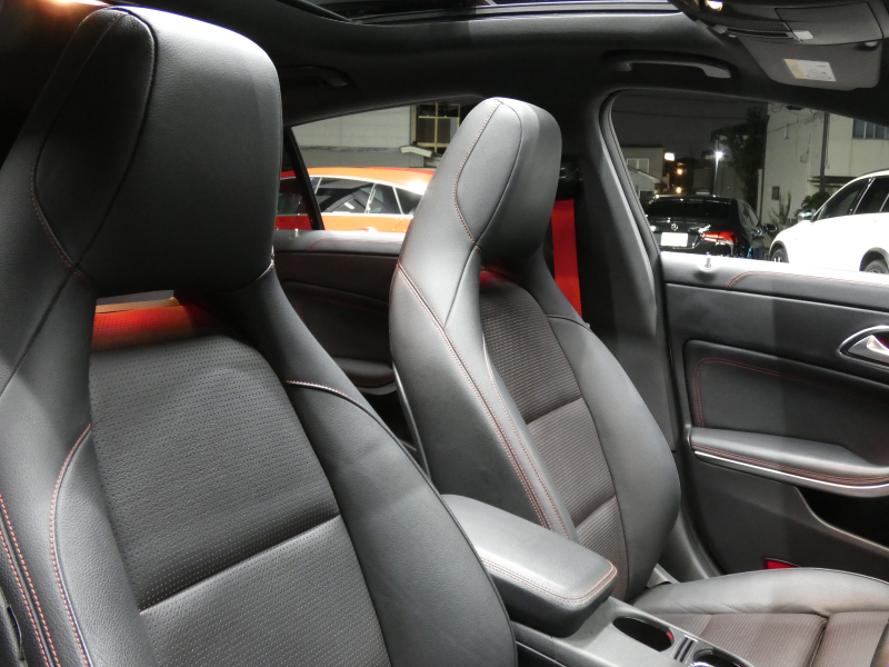 AMG CLAクラス CLA45 4MATIC ｼｭｰﾃｨﾝｸﾞﾌﾞﾚｰｸ ﾚｰﾀﾞｰｾｰﾌﾃｨPKG　後期 ｷｰﾚｽｺﾞｰ 黒革/ﾋｰﾀｰ ﾊﾟﾉﾗﾏｻﾝﾙｰﾌ HDDﾅﾋﾞ 地ﾃﾞｼﾞ Bｶﾒﾗ AppleCarPlay 自動ﾘｱｹﾞｰﾄ/ﾌｯﾄOP 前後ﾄﾞﾗﾚｺ AMGｴｱﾛ/18ｲﾝﾁAW AMGﾗｲﾄﾞｺﾝﾄﾛｰﾙｻｽ LEDﾍｯﾄﾞﾗｲﾄ/ｵｰﾄHB　2年保証付
