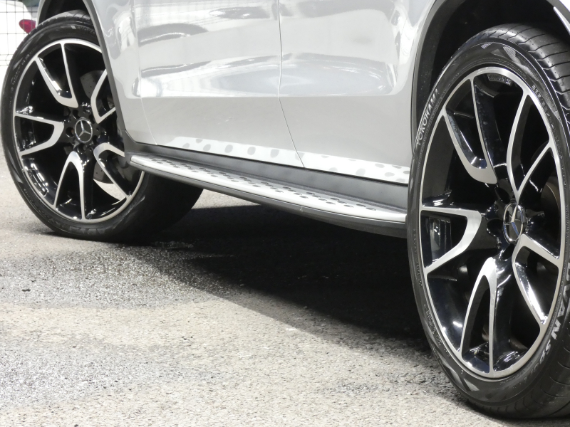 AMG GLCクーペ GLC43 4MATIC ｸｰﾍﾟ ﾚｻﾞｰｴｸｽｸﾙｰｼﾌﾞ&ﾅｲﾄ&ﾚｰﾀﾞｰｾｰﾌﾃｨPKG　AMGｴｱﾛ/21ｲﾝﾁAW AMGﾗｲﾄﾞｺﾝﾄﾛｰﾙ 黒本革/前後ﾋｰﾀｰ ｻﾝﾙｰﾌ HDDﾅﾋﾞ 地ﾃﾞｼﾞ 360度ｶﾒﾗ Burmester LEDﾍｯﾄﾞﾗｲﾄ ｵｰﾄﾘｱｹﾞｰﾄ ｴｱﾊﾞﾗﾝｽPKG ﾍｯﾄﾞｱｯﾌﾟD　2年保証付