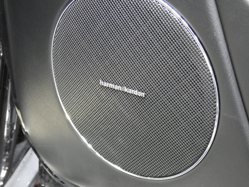 メルセデスベンツ Gクラス G350d ﾗｸﾞｼﾞｭｱﾘｰPKG　ﾃﾞｨｽﾄﾛﾆｯｸﾌﾟﾗｽ 245psE/G AMGｵｰﾊﾞｰﾌｪﾝﾀﾞｰ 黒本革ｼｰﾄ/前後ﾋｰﾀｰ HDDﾅﾋﾞ 地ﾃﾞｼﾞ ﾊﾞｯｸ&ｻｲﾄﾞｶﾒﾗ harman/kardon BTｵｰﾃﾞｨｵ ﾊﾟﾄﾞﾙｼﾌﾄ ﾊﾟｰｸﾄﾛﾆｯｸｾﾝｻｰ 純正18ｲﾝﾁAW ｷｾﾉﾝﾗｲﾄ　2年保証付