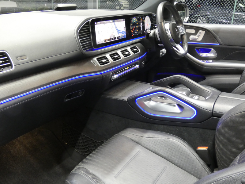 メルセデスベンツ GLE GLE400d 4MATIC ｽﾎﾟｰﾂ ﾚｰﾀﾞｰｾｰﾌﾃｨPKG　1ｵｰﾅｰ Meｺﾈｸﾄ AMGｴｱﾛ/20AW 黒本革/ﾍﾞﾝﾁﾚｰﾀｰ/ﾋｰﾀｰ ﾊﾟﾉﾗﾏSR MBUXﾅﾋﾞ 地ﾃﾞｼﾞ 360ｶﾒﾗ ﾃﾞｼﾞﾀﾙｲﾝﾅｰﾐﾗｰ ﾍｯﾄﾞｱｯﾌﾟD Burmester ｴｱﾊﾞﾗﾝｽPKG 温冷ｶｯﾌﾟﾎﾙﾀﾞｰ LEDﾗｲﾄ/自動HB　2年保証付