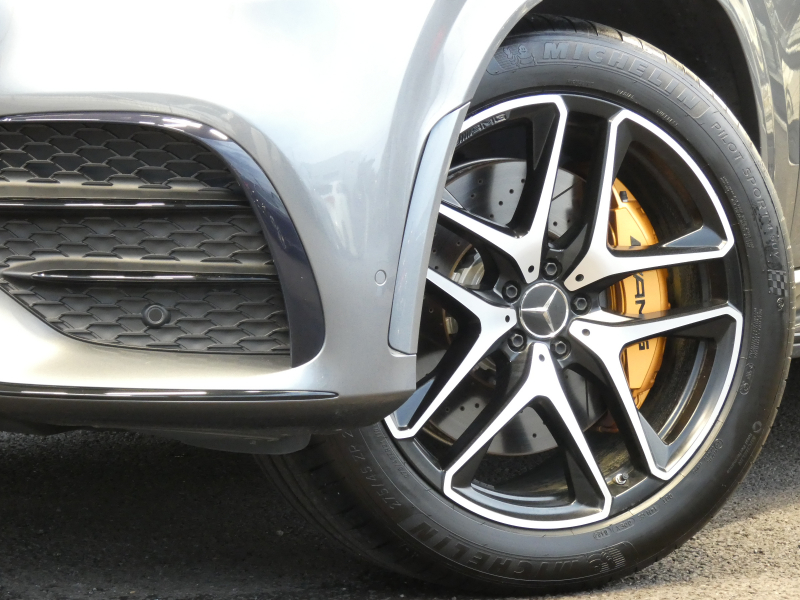 AMG GLE GLE53 4MATIC+ AMGｶｰﾎﾞﾝｲﾝﾃﾘｱ&ﾚｰﾀﾞｰｾｰﾌﾃｨPKG　ISG搭載 1ｵｰﾅｰ 435ps AMGｴｱﾛ/21ｲﾝﾁAW/63用Fﾌﾞﾚｰｷ meｺﾈｸﾄ 茶黒革/ﾋｰﾀｰ/ﾍﾞﾝﾁﾚｰﾀｰ MBUXﾅﾋﾞ 地ﾃﾞｼﾞ 360度ｶﾒﾗ ﾍｯﾄﾞｱｯﾌﾟD Burmester ｴｱﾊﾞﾗﾝｽPKG 前後ﾄﾞﾗﾚｺ LEDﾍｯﾄﾞﾗｲﾄ　2年保証付