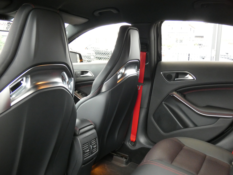 AMG Aクラス A45 AMG 4MATIC ｴﾃﾞｨｼｮﾝ1 ｾｰﾌﾃｨPKG　200台限定 専用ｴｸｽﾃﾘｱ&ｲﾝﾃﾘｱ AMGﾊﾟﾌｫｰﾏﾝｽｼｰﾄ/ｽﾃｱﾘﾝｸﾞ AMGｴｱﾛ/19ｲﾝﾁAW 強化ﾌﾞﾚｰｷ&ｻｽﾍﾟﾝｼｮﾝ HDDﾅﾋﾞ 地ﾃﾞｼﾞ Bｶﾒﾗ BTｵｰﾃﾞｨｵ ﾊﾟｰｸﾄﾛﾆｯｸ ﾃﾞｨｽﾄﾛﾆｯｸﾌﾟﾗｽ　2年保証付