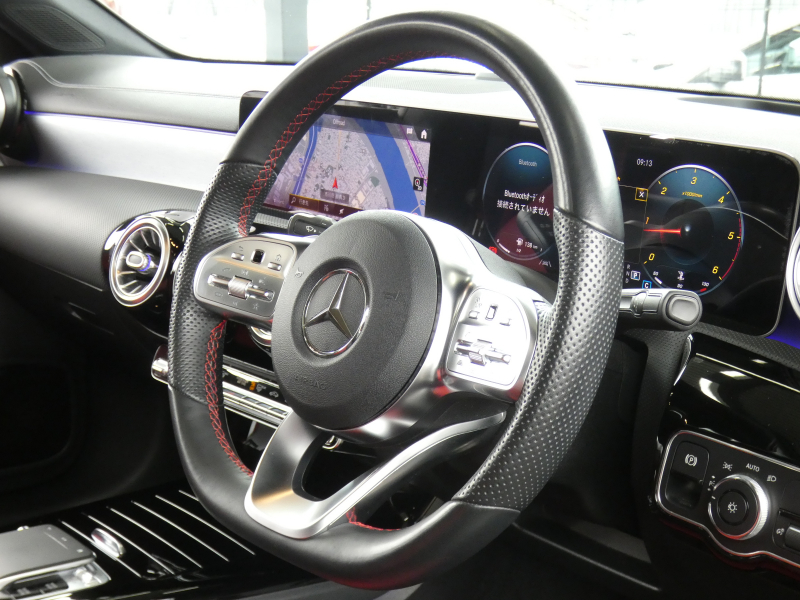 メルセデスベンツ CLAクラス CLA200d AMGﾗｲﾝ AMGﾚｻﾞｰｴｸｽｸﾙｰｼﾌﾞ&ｱﾄﾞﾊﾞﾝｽﾄﾞ&ﾅﾋﾞ&ﾚｰﾀﾞｰｾｰﾌﾃｨPKG　meｺﾈｸﾄ 赤黒革 ﾊﾟﾉﾗﾏSR MBUXﾅﾋﾞTV 360度ｶﾒﾗ ｱﾄﾞﾊﾞﾝｽﾄﾞｻｳﾝﾄﾞ ﾍｯﾄﾞｱｯﾌﾟD ﾜｲﾔﾚｽﾁｬｰｼﾞ ﾄﾞﾗﾚｺ LEDﾗｲﾄ/ｱﾀﾞﾌﾟﾃｨﾌﾞHB　2年保証付