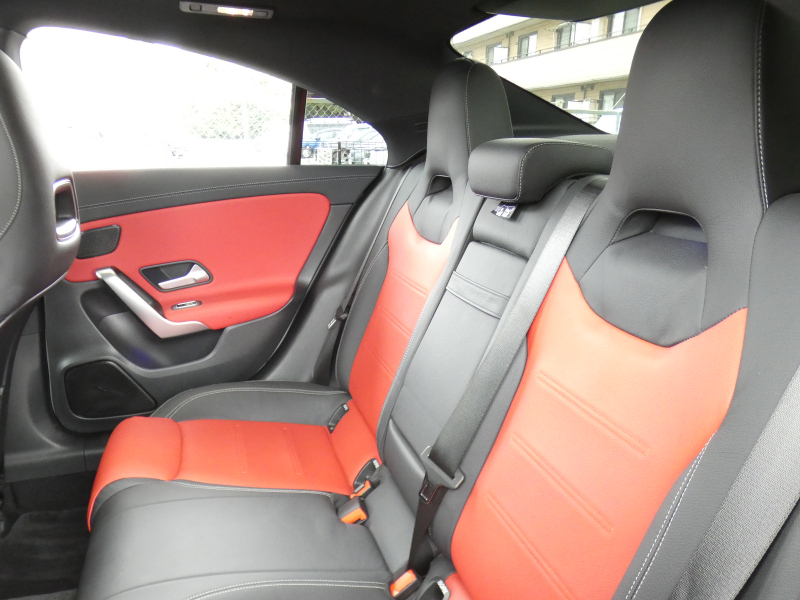 メルセデスベンツ CLAクラス CLA200d AMGﾗｲﾝ AMGﾚｻﾞｰｴｸｽｸﾙｰｼﾌﾞ&ｱﾄﾞﾊﾞﾝｽﾄﾞ&ﾅﾋﾞ&ﾚｰﾀﾞｰｾｰﾌﾃｨPKG　meｺﾈｸﾄ 赤黒革 ﾊﾟﾉﾗﾏSR MBUXﾅﾋﾞTV 360度ｶﾒﾗ ｱﾄﾞﾊﾞﾝｽﾄﾞｻｳﾝﾄﾞ ﾍｯﾄﾞｱｯﾌﾟD ﾜｲﾔﾚｽﾁｬｰｼﾞ ﾄﾞﾗﾚｺ LEDﾗｲﾄ/ｱﾀﾞﾌﾟﾃｨﾌﾞHB　2年保証付