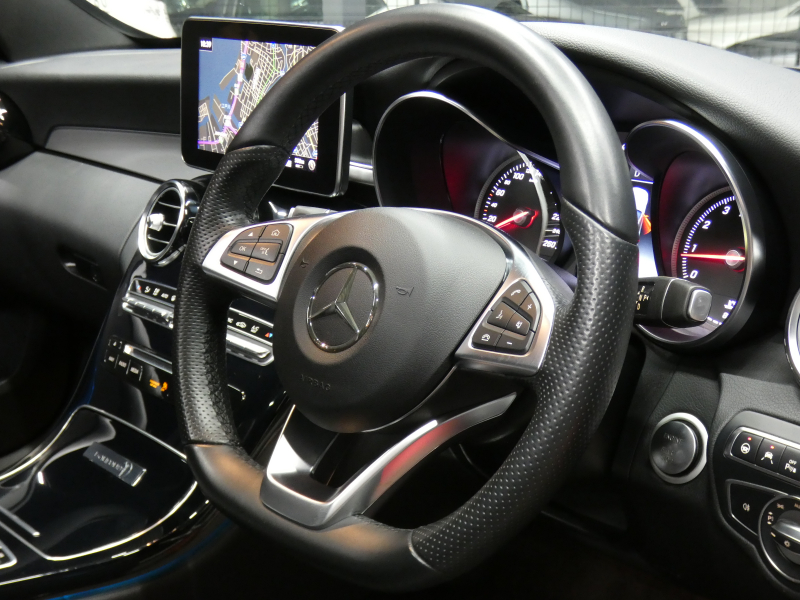 メルセデスベンツ Cクラス C180  ｽﾃｰｼｮﾝﾜｺﾞﾝ ﾛｰﾚｳｽｴﾃﾞｨｼｮﾝ ﾚｰﾀﾞｰｾｰﾌﾃｨPKG　特別仕様車 meｺﾈｸﾄ 9速AT 黒革 ﾊﾟﾉﾗﾏSR HDDﾅﾋﾞ 地ﾃﾞｼﾞ ﾊﾞｯｸｶﾒﾗ ﾄﾞﾗﾚｺ ﾀﾞｲﾅﾐｯｸｾﾚｸﾄ 自動ﾘｱｹﾞｰﾄ LEDﾗｲﾄ ｱﾝﾋﾞｴﾝﾄﾗｲﾄ AMGｴｱﾛ/18AW　2年保証付