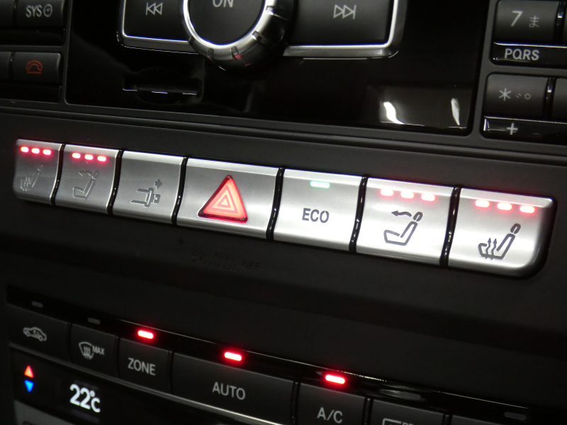 メルセデスベンツ Eクラス E250 ｶﾌﾞﾘｵﾚ AMGｽﾎﾟｰﾂ&ｺﾝﾌｫｰﾄ&ﾚｰﾀﾞｰｾｰﾌﾃｨPKG　後期 ﾌﾞﾗｳﾝｿﾌﾄﾄｯﾌﾟ AMGｴｱﾛ&18AW ﾄﾗﾝｸｽﾎﾟｲﾗｰ ｷｰﾚｽｺﾞｰ 茶本革/ﾋｰﾀｰ/ｴｱｽｶｰﾌ ｴｱｶﾞｲﾄﾞ ﾅﾋﾞ 地ﾃﾞｼﾞ ﾊﾞｯｸｶﾒﾗ 純正ﾄﾞﾗﾚｺ LEDﾍｯﾄﾞﾗｲﾄ/自動ﾊｲﾋﾞｰﾑ　2年保証付