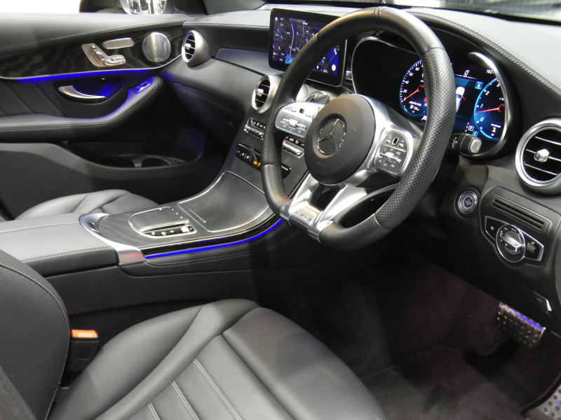 AMG GLC GLC43 4MATIC ﾚｻﾞｰｴｸｽｸﾙｰｼﾌﾞ&ﾚｰﾀﾞｰｾｰﾌﾃｨPKG　後期 390ps meｺﾈｸﾄ 黒革/ﾋｰﾀｰ/ﾍﾞﾝﾁﾚｰﾀｰ MBUXﾅﾋﾞ 地ﾃﾞｼﾞ 360度ｶﾒﾗ ﾍｯﾄﾞｱｯﾌﾟD Burmester ｴｱﾊﾞﾗﾝｽPKG 前後ﾄﾞﾗﾚｺ LEDﾍｯﾄﾞﾗｲﾄ AMGｴｱﾛ/20ｲﾝﾁAW　2年保証付