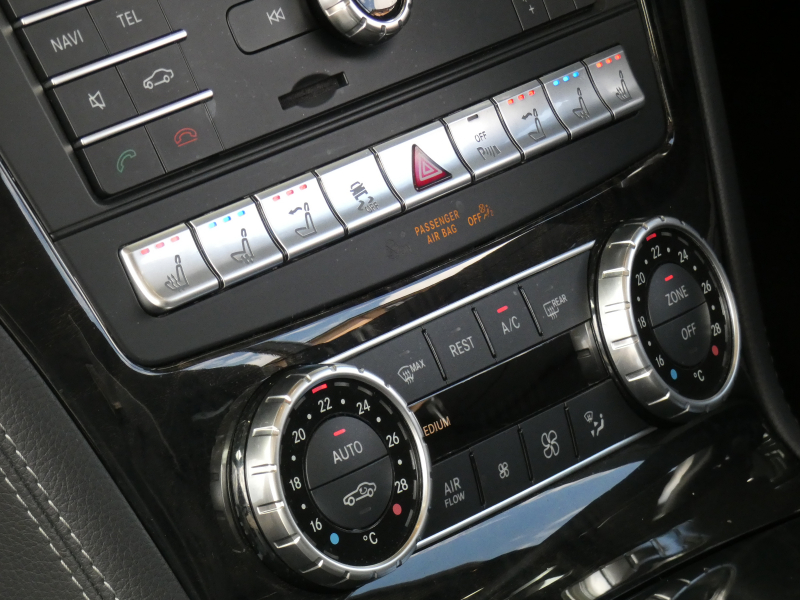 メルセデスベンツ SLクラス SL400 ﾚｰﾀﾞｰｾｰﾌﾃｨPKG　後期 AMG19/20ｲﾝﾁAW(純正OP) ｷｰﾚｽｺﾞｰ ｶﾞﾗｽﾙｰﾌ ﾅｯﾊﾟﾚｻﾞｰｼｰﾄ/ﾋｰﾀｰ/ﾍﾞﾝﾁﾚｰﾀｰ HDDﾅﾋﾞ 地ﾃﾞｼﾞ Aｶｰﾌﾟﾚｲ Bｶﾒﾗ 純正ﾄﾞﾗﾚｺ ﾀﾞｲﾅﾐｯｸｾﾚｸﾄ 自動ﾄﾗﾝｸ/ﾌｯﾄOP LEDﾍｯﾄﾞﾗｲﾄ/自動HB AMGｴｱﾛ　2年保証付