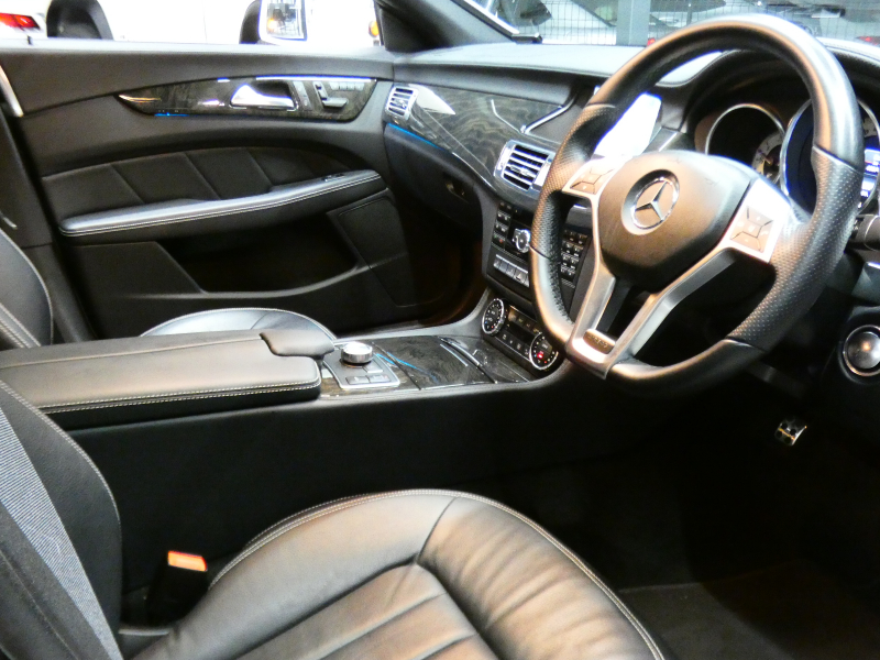 メルセデスベンツ CLS CLS350 BL-EF ｼｭｰﾃｨﾝｸﾞﾌﾞﾚｰｸ AMGｽﾎﾟｰﾂ&ﾚｰﾀﾞｰｾｰﾌﾃｨPKG　ｷｰﾚｽｺﾞｰ 黒本革ｼｰﾄ/前後ﾋｰﾀｰ ｻﾝﾙｰﾌ ﾅﾋﾞ 地ﾃﾞｼﾞ Bｶﾒﾗ 自動ﾘｱｹﾞｰﾄ ﾊﾟﾄﾞﾙｼﾌﾄ LEDﾗｲﾄ/自動HB ｱﾝﾋﾞｴﾝﾄﾗｲﾄ AMGｴｱﾛ&19ｲﾝﾁAW　2年保証付