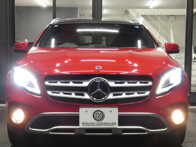 メルセデスベンツ GLA GLA180 ﾌﾟﾚﾐｱﾑ&ﾚｰﾀﾞｰｾｰﾌﾃｨPKG　後期 1ｵｰﾅｰ ｷｰﾚｽｺﾞｰ 黒本革ｼｰﾄ/ﾋｰﾀｰ ﾊﾟﾉﾗﾏｻﾝﾙｰﾌ ﾅﾋﾞ 地ﾃﾞｼﾞ Bｶﾒﾗ AppleCarPlay 前後ﾄﾞﾗﾚｺ harman/kardon 自動ﾘｱｹﾞｰﾄ/ﾌｯﾄOP LEDﾗｲﾄ/自動HB ｱﾝﾋﾞｴﾝﾄﾗｲﾄ　2年保証付