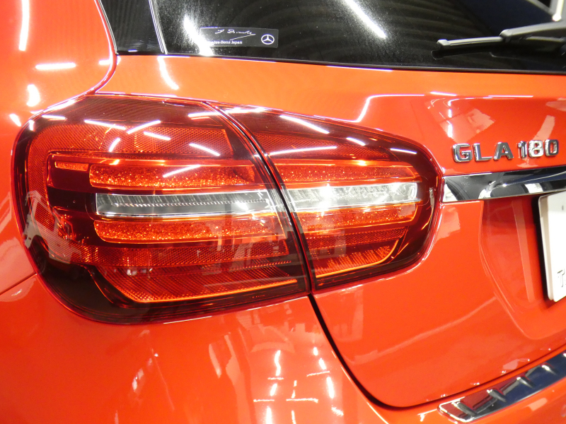 メルセデスベンツ GLA GLA180 ﾌﾟﾚﾐｱﾑ&ﾚｰﾀﾞｰｾｰﾌﾃｨPKG　後期 1ｵｰﾅｰ ｷｰﾚｽｺﾞｰ 黒本革ｼｰﾄ/ﾋｰﾀｰ ﾊﾟﾉﾗﾏｻﾝﾙｰﾌ ﾅﾋﾞ 地ﾃﾞｼﾞ Bｶﾒﾗ AppleCarPlay 前後ﾄﾞﾗﾚｺ harman/kardon 自動ﾘｱｹﾞｰﾄ/ﾌｯﾄOP LEDﾗｲﾄ/自動HB ｱﾝﾋﾞｴﾝﾄﾗｲﾄ　2年保証付