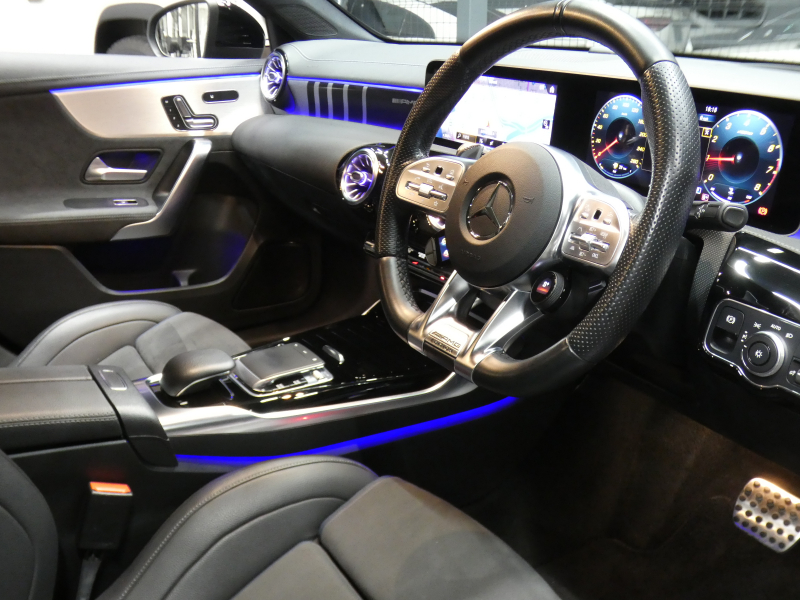 AMG Aクラス A35 4MATIC ｴﾃﾞｨｼｮﾝ1 AMGｱﾄﾞﾊﾞﾝｽﾄﾞ&ﾅｲﾄ&ﾅﾋﾞ&ﾚｰﾀﾞｰｾｰﾌﾃｨPKG　600台限定 meｺﾈｸﾄ ｷｰﾚｽｺﾞｰ ROTIFORM19ｲﾝﾁAW 専用ｴｸｽﾃﾘｱ AMGﾊﾟﾌｫｰﾏﾝｽｼｰﾄ/ｽﾃｱﾘﾝｸﾞ MBUXﾅﾋﾞ 地ﾃﾞｼﾞ 360度ｶﾒﾗ 前後ﾄﾞﾗﾚｺ LEDﾗｲﾄ　2年保証付