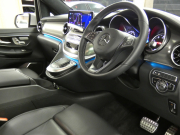 メルセデスベンツ Vクラス V220d ｴｸｽｸﾙｰｼﾌﾞ ﾛﾝｸﾞ ﾌﾟﾗﾁﾅｽｲｰﾄ ﾚｰﾀﾞｰｾｰﾌﾃｨPKG　後期 1ｵｰﾅｰ 受注生産 現行2,000ccE/G 全席ﾅｯﾊﾟﾚｻﾞｰ ｴｸｽｸﾙｰｼﾌﾞｼｰﾄ DINAMICAﾙｰﾌﾗｲﾅｰ ﾊﾟﾉﾗﾏSR MBUXﾅﾋﾞ Aｶｰﾌﾟﾚｲ 360ｶﾒﾗ AMGｴｱﾛ&19AW　新車保証継承可能