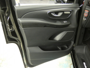 メルセデスベンツ Vクラス V220d ﾏﾙｺﾎﾟｰﾛﾎﾗｲｿﾞﾝ ﾚｰﾀﾞｰｾｰﾌﾃｨPKG　ﾎﾟｯﾌﾟｱｯﾌﾟﾙｰﾌ 最大5名就寝可能 回転式ｼｰﾄ 黒革 HDDﾅﾋﾞ 地ﾃﾞｼﾞ 360ｶﾒﾗ 純正ﾄﾞﾗﾚｺ 両側ﾊﾟﾜｰｽﾗｲﾄﾞﾄﾞｱ　2年保証付