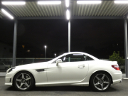AMG SLKクラス SLK55 AMG ﾚｰﾀﾞｰｾｰﾌﾃｨPKG　左ﾊﾝﾄﾞﾙ 422ps ｷｰﾚｽｺﾞｰ ﾏｼﾞｯｸｽｶｲR ﾅｯﾊﾟ革ｼｰﾄ ﾋｰﾀｰ&ｴｱｽｶｰﾌ 純正ﾅﾋﾞTV TVｷｬﾝｾﾗｰ Bｶﾒﾗ harman/kardon IWCｸﾛｯｸ AMGｴｱﾛ&18AW AMG強化ｻｽ&ﾌﾞﾚｰｷ AMGｽﾎﾟｰﾂｴｸﾞｿﾞｰｽﾄ　2年保証付