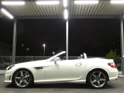 AMG SLKクラス SLK55 AMG ﾚｰﾀﾞｰｾｰﾌﾃｨPKG　左ﾊﾝﾄﾞﾙ 422ps ｷｰﾚｽｺﾞｰ ﾏｼﾞｯｸｽｶｲR ﾅｯﾊﾟ革ｼｰﾄ ﾋｰﾀｰ&ｴｱｽｶｰﾌ 純正ﾅﾋﾞTV TVｷｬﾝｾﾗｰ Bｶﾒﾗ harman/kardon IWCｸﾛｯｸ AMGｴｱﾛ&18AW AMG強化ｻｽ&ﾌﾞﾚｰｷ AMGｽﾎﾟｰﾂｴｸﾞｿﾞｰｽﾄ　2年保証付