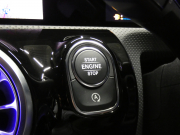 AMG Aクラス A35 4MATIC Edition1　600台限定 meｺﾈｸﾄ AMGﾊﾟﾌｫｰﾏﾝｽｼｰﾄ&ｽﾃｱﾘﾝｸﾞ 専用ｴｸｽﾃﾘｱ/ｲﾝﾃﾘｱ AMGｴｱﾛ 専用19ｲﾝﾁAW AMGﾅｲﾄPKG ﾚｰﾀﾞｰｾｰﾌﾃｨPKG MBUXﾅﾋﾞ 地ﾃﾞｼﾞ 360ｶﾒﾗ HUD ｱﾄﾞﾊﾞﾝｽﾄﾞS　2年保証付