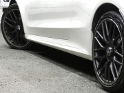 AMG Cクラス C63 ｸｰﾍﾟ ﾚｰﾀﾞｰｾｰﾌﾃｨPKG　AMG19ｲﾝﾁAW &AMGｴｱﾛ ﾌﾞﾗｯｸﾅｯﾊﾟﾚｻﾞｰ ﾅﾋﾞTV Bｶﾒﾗ Burmester ﾄﾞﾗﾚｺ 自動ﾄﾗﾝｸ/ﾌｯﾄOP ｴｱﾊﾞﾗﾝｽPKG/ﾊﾟﾌｭｰﾑｱﾄﾏｲｻﾞｰ LEDﾍｯﾄﾞﾗｲﾄ　2年保証付