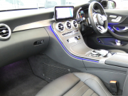 メルセデスベンツ Cクラス C180 ｸｰﾍﾟ ｽﾎﾟｰﾂ ﾚｻﾞｰｴｸｽｸﾙｰｼﾌﾞ&ﾚｰﾀﾞｰｾｰﾌﾃｨPKG　後期 meｺﾈｸﾄ 黒本革 ﾊﾟﾉﾗﾏSR ﾅﾋﾞTV Aｶｰﾌﾟﾚｲ Bｶﾒﾗ ﾍｯﾄﾞｱｯﾌﾟD ｴｱﾊﾞﾗﾝｽPKG ﾀﾞｲﾅﾐｯｸｾﾚｸﾄ AMGｴｱﾛ AMG19ｲﾝﾁAW LEDﾍｯﾄﾞﾗｲﾄ　2年保証付