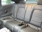 メルセデスベンツ Cクラス C180 ｸｰﾍﾟ ｽﾎﾟｰﾂ ﾚｻﾞｰｴｸｽｸﾙｰｼﾌﾞ&ﾚｰﾀﾞｰｾｰﾌﾃｨPKG　後期 meｺﾈｸﾄ 黒本革 ﾊﾟﾉﾗﾏSR ﾅﾋﾞTV Aｶｰﾌﾟﾚｲ Bｶﾒﾗ ﾍｯﾄﾞｱｯﾌﾟD ｴｱﾊﾞﾗﾝｽPKG ﾀﾞｲﾅﾐｯｸｾﾚｸﾄ AMGｴｱﾛ AMG19ｲﾝﾁAW LEDﾍｯﾄﾞﾗｲﾄ　2年保証付