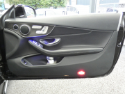 メルセデスベンツ Cクラス C180 ｸｰﾍﾟ ｽﾎﾟｰﾂ ﾚｻﾞｰｴｸｽｸﾙｰｼﾌﾞ&ﾚｰﾀﾞｰｾｰﾌﾃｨPKG　後期 meｺﾈｸﾄ 黒本革 ﾊﾟﾉﾗﾏSR ﾅﾋﾞTV Aｶｰﾌﾟﾚｲ Bｶﾒﾗ ﾍｯﾄﾞｱｯﾌﾟD ｴｱﾊﾞﾗﾝｽPKG ﾀﾞｲﾅﾐｯｸｾﾚｸﾄ AMGｴｱﾛ AMG19ｲﾝﾁAW LEDﾍｯﾄﾞﾗｲﾄ　2年保証付