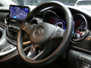 メルセデスベンツ Vクラス V220d ﾏﾙｺﾎﾟｰﾛﾎﾗｲｿﾞﾝ ﾚｰﾀﾞｰｾｰﾌﾃｨPKG　後期 New2,000ccE/G 9速AT MBUXﾅﾋﾞTV ｻｲﾄﾞｵｰﾆﾝｸﾞ ﾎﾟｯﾌﾟｱｯﾌﾟﾙｰﾌ 最大5名就寝可能 回転式ｼｰﾄ 黒本革 2ndｼｰﾄﾍﾞﾝﾁﾚｰﾀｰ&ﾋｰﾀｰ 両側ﾊﾟﾜｰｽﾗｲﾄﾞ LEDﾍｯﾄﾞﾗｲﾄ　新車保証継承可能