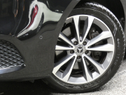 メルセデスベンツ Vクラス V220d ﾏﾙｺﾎﾟｰﾛﾎﾗｲｿﾞﾝ ﾚｰﾀﾞｰｾｰﾌﾃｨPKG　後期 New2,000ccE/G 9速AT MBUXﾅﾋﾞTV ｻｲﾄﾞｵｰﾆﾝｸﾞ ﾎﾟｯﾌﾟｱｯﾌﾟﾙｰﾌ 最大5名就寝可能 回転式ｼｰﾄ 黒本革 2ndｼｰﾄﾍﾞﾝﾁﾚｰﾀｰ&ﾋｰﾀｰ 両側ﾊﾟﾜｰｽﾗｲﾄﾞ LEDﾍｯﾄﾞﾗｲﾄ　新車保証継承可能