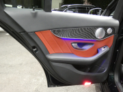 メルセデスベンツ Cクラス C200ｱﾊﾞﾝｷﾞｬﾙﾄﾞ AMGﾗｲﾝ ﾚｻﾞｰｴｸｽｸﾙｰｼﾌﾞ&ﾚｰﾀﾞｰｾｰﾌﾃｨPKG　後期 1ｵｰﾅｰ BSG搭載 9速AT meｺﾈｸﾄ 赤本革 HDDﾅﾋﾞ 地ﾃﾞｼﾞ Appleｶｰﾌﾟﾚｲ Bｶﾒﾗ ﾍｯﾄﾞｱｯﾌﾟD Burmester 液晶ﾒｰﾀｰ LEDﾍｯﾄﾞﾗｲﾄ　2年保証付