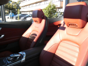 AMG Cクラス C43 4MATIC ｶﾌﾞﾘｵﾚ ﾚｰﾀﾞｰｾｰﾌﾃｨPKG　9速AT AMGｴｱﾛ&19ｲﾝﾁｱﾙﾐ 赤革 赤幌 HDDﾅﾋﾞ 地ﾃﾞｼﾞ Bluetoothｵｰﾃﾞｨｵ ﾌﾞﾙﾒｽﾀｰ 360度ﾄﾞﾗﾚｺ LEDﾍｯﾄﾞﾗｲﾄ ｴｱﾊﾞﾗﾝｽPKG　2年保証付