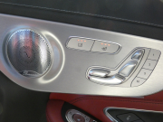 AMG Cクラス C43 4MATIC ｶﾌﾞﾘｵﾚ ﾚｰﾀﾞｰｾｰﾌﾃｨPKG　9速AT AMGｴｱﾛ&19ｲﾝﾁｱﾙﾐ 赤革 赤幌 HDDﾅﾋﾞ 地ﾃﾞｼﾞ Bluetoothｵｰﾃﾞｨｵ ﾌﾞﾙﾒｽﾀｰ 360度ﾄﾞﾗﾚｺ LEDﾍｯﾄﾞﾗｲﾄ ｴｱﾊﾞﾗﾝｽPKG　2年保証付