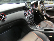 AMG Aクラス A45 AMG 4MATIC AMGｱﾄﾞﾊﾞﾝｽﾄﾞ&ｾｰﾌﾃｨPKG　AMGﾊﾟﾌｫｰﾏﾝｽｼｰﾄ&ｽﾃｱﾘﾝｸﾞ ﾊﾟﾉﾗﾏSR ﾅﾋﾞ 地ﾃﾞｼﾞ Bｶﾒﾗ harman/kardon ﾊﾟﾄﾞﾙｼﾌﾄ PTS AMGｴｱﾛ&18AW 　2年保証付