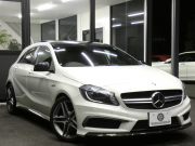 AMG Aクラス A45 AMG 4MATIC AMGｱﾄﾞﾊﾞﾝｽﾄﾞ&ｾｰﾌﾃｨPKG　AMGﾊﾟﾌｫｰﾏﾝｽｼｰﾄ&ｽﾃｱﾘﾝｸﾞ ﾊﾟﾉﾗﾏSR ﾅﾋﾞ 地ﾃﾞｼﾞ Bｶﾒﾗ harman/kardon ﾊﾟﾄﾞﾙｼﾌﾄ PTS AMGｴｱﾛ&18AW 　2年保証付