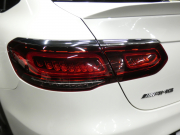 AMG GLCクーペ GLC43 4MATIC ｸｰﾍﾟ ﾚｻﾞｰｴｸｽｸﾙｰｼﾌﾞ&ﾚｰﾀﾞｰｾｰﾌﾃｨPKG　後期 390ps meｺﾈｸﾄ 赤黒革 ｻﾝﾙｰﾌ MBUXﾅﾋﾞ 地ﾃﾞｼﾞ 360ｶﾒﾗ ﾍｯﾄﾞｱｯﾌﾟD Burmester ｴｱﾊﾞﾗﾝｽPKG ﾏﾙﾁﾋﾞｰﾑLEDﾍｯﾄﾞﾗｲﾄ AMGｴｱﾛ/20ｲﾝﾁAW　2年保証付