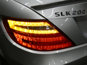 メルセデスベンツ SLKクラス SLK200 ﾄﾚﾝﾄﾞ　黒本革ｼｰﾄ ｼｰﾄﾋｰﾀｰ&ｴｱｽｶｰﾌ ｶﾞﾗｽﾙｰﾌ HDDﾅﾋﾞ 地ﾃﾞｼﾞ DSRC ｷｾﾉﾝﾗｲﾄ ｲﾝﾃﾘｼﾞｪﾝﾄﾗｲﾄ&ｱﾀﾞﾌﾟﾃｨﾌﾞHB 純正17ｲﾝﾁAW ﾊﾟﾄﾞﾙｼﾌﾄ ﾄﾗﾝｸｽﾎﾟｲﾗｰ　2年保証付